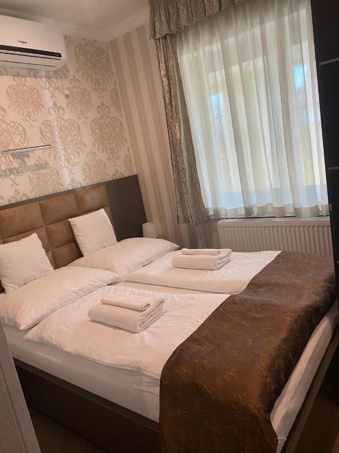 Blueline Motel Jászberény Εξωτερικό φωτογραφία