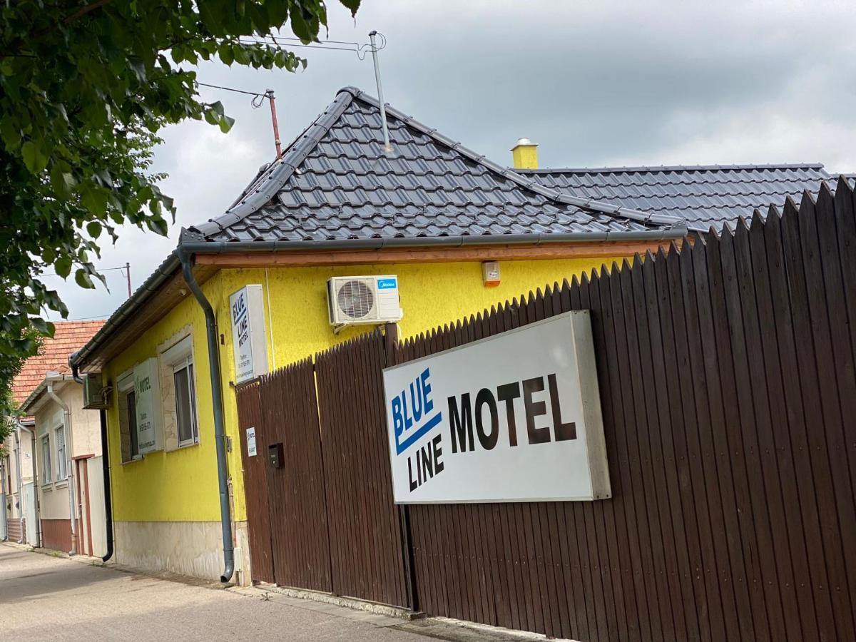 Blueline Motel Jászberény Εξωτερικό φωτογραφία